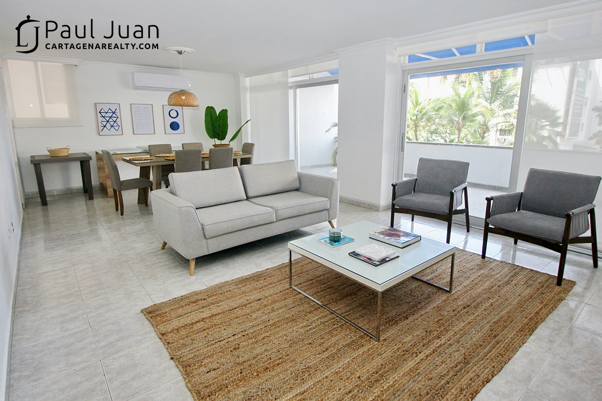 Gloria Apartment 303